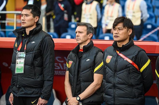 爱游戏体育-Faker重返赛场，持续失利首场状态出色，G2观众沸腾！引发球迷热议的简单介绍