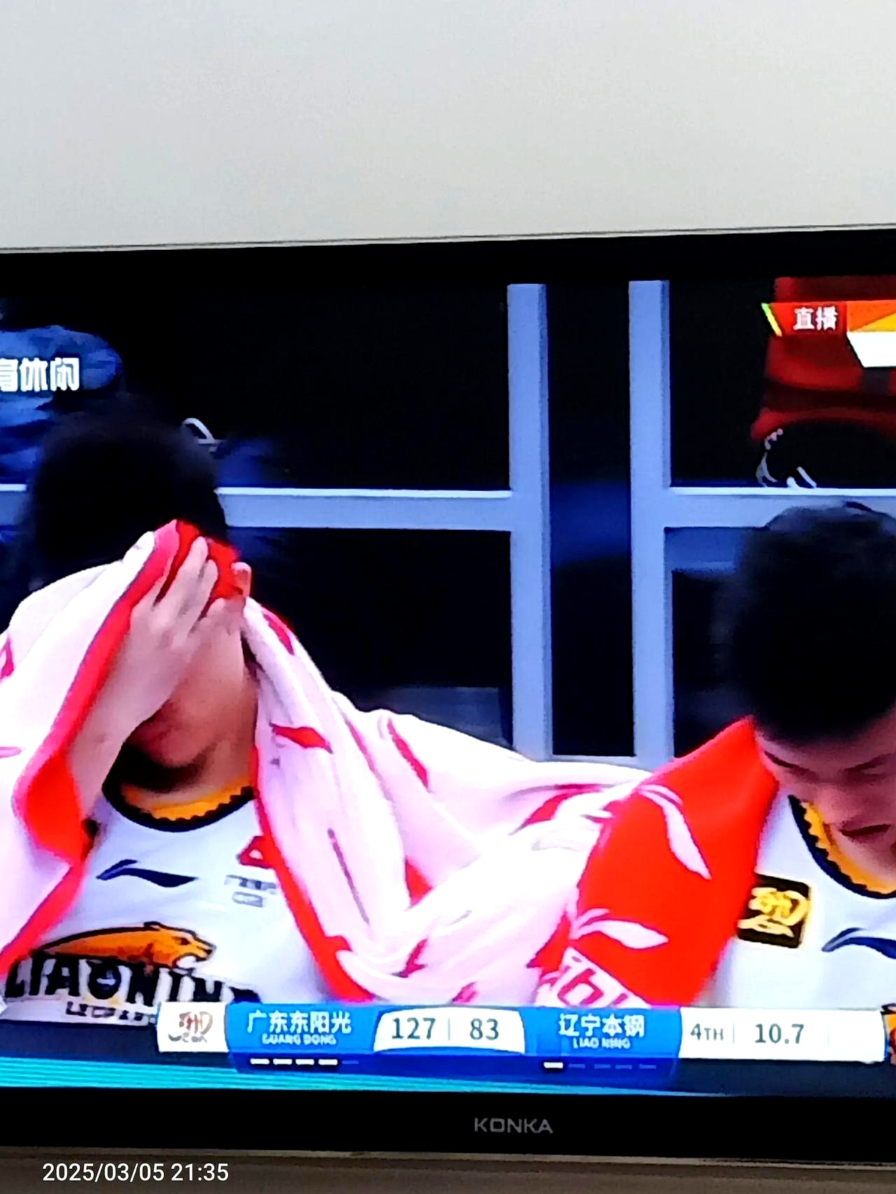 爱游戏体育官网-包含今晨体能课后，上海申花单刀错失备战欧篮联，引发热议，临场指挥获称赞的词条